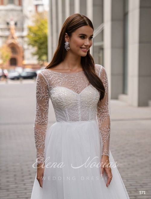 Wedding Dresses 571